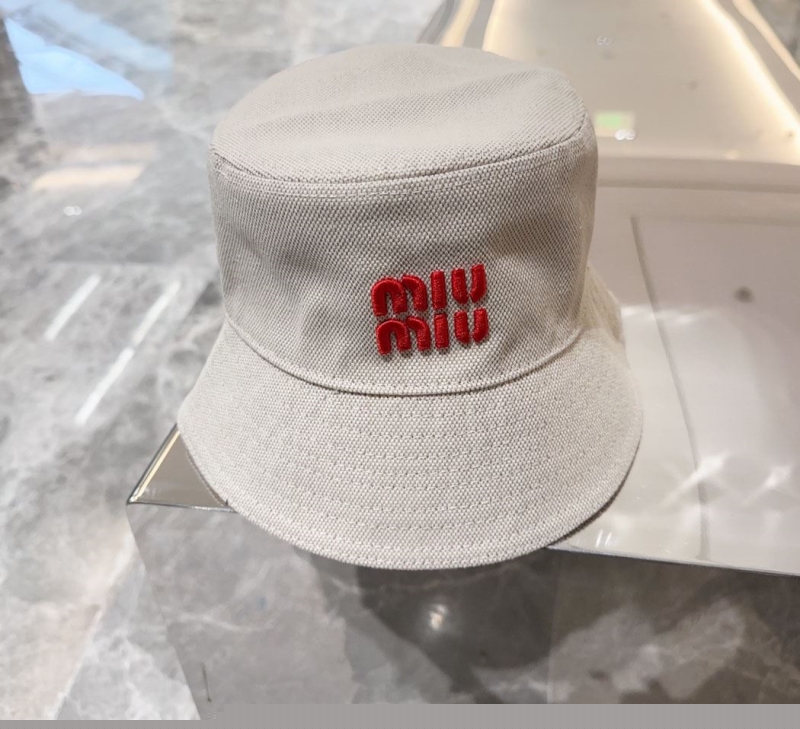 M*um*u